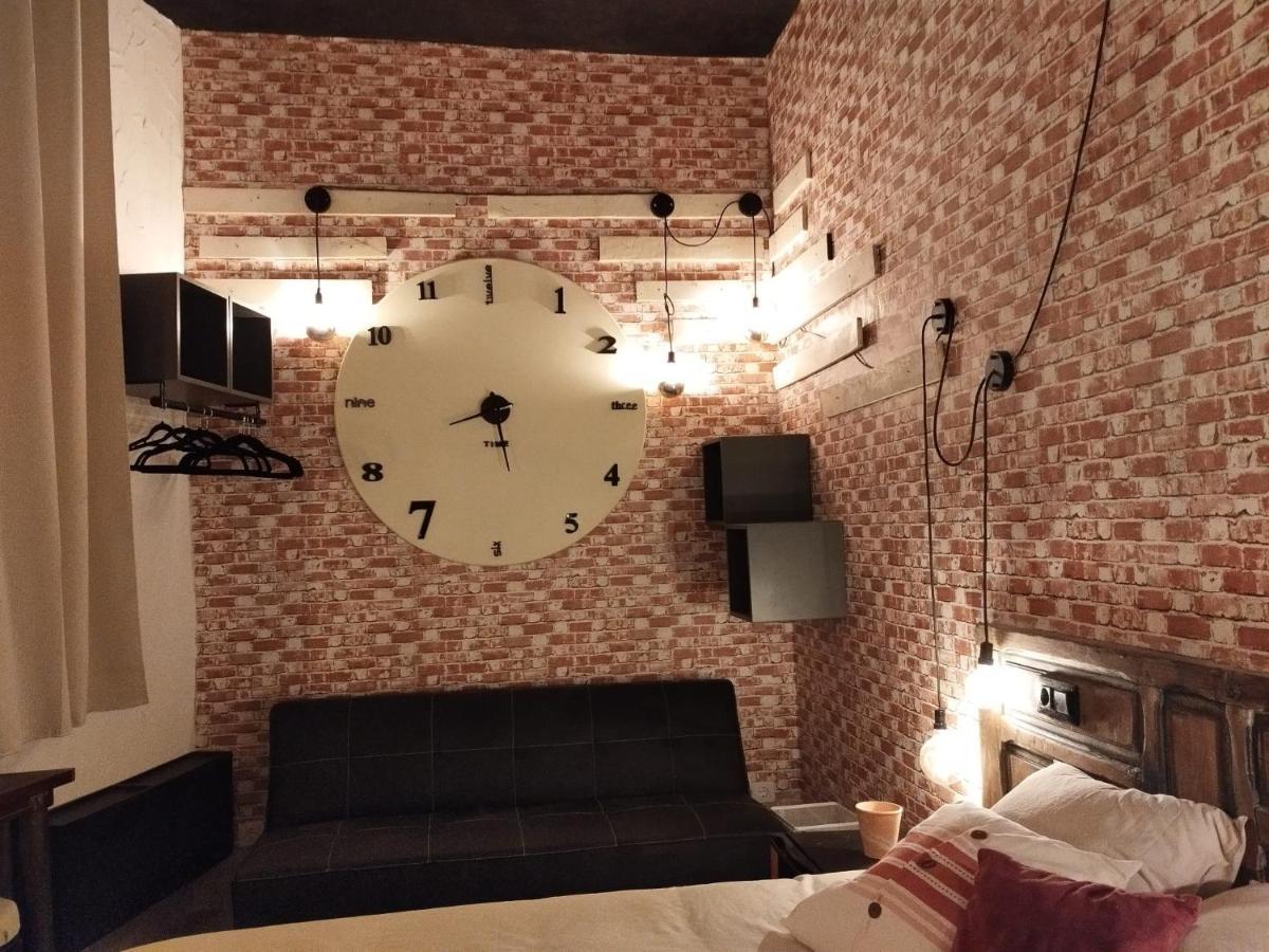 Arte I Espacio Home Madrid Bagian luar foto