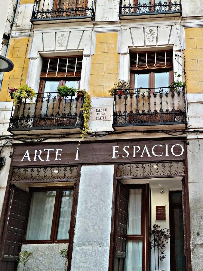 Arte I Espacio Home Madrid Bagian luar foto